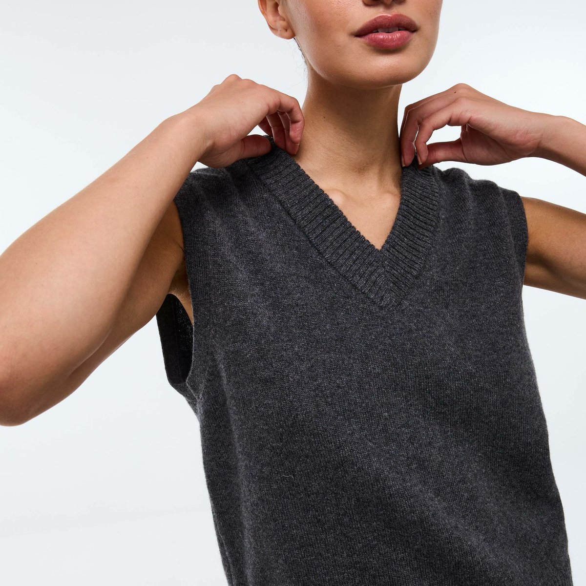 Pull sans manches en laine gris chine fonce, MONOPRIX