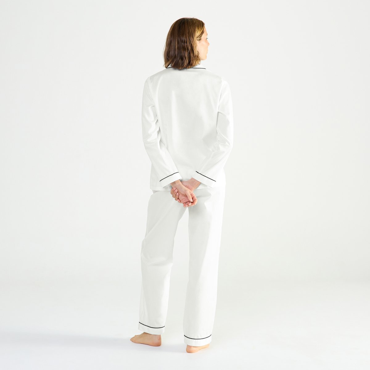 Pyjama col tailleur en satin ESSENTIEL UNI ecru, LAURENCE TAVERNIER