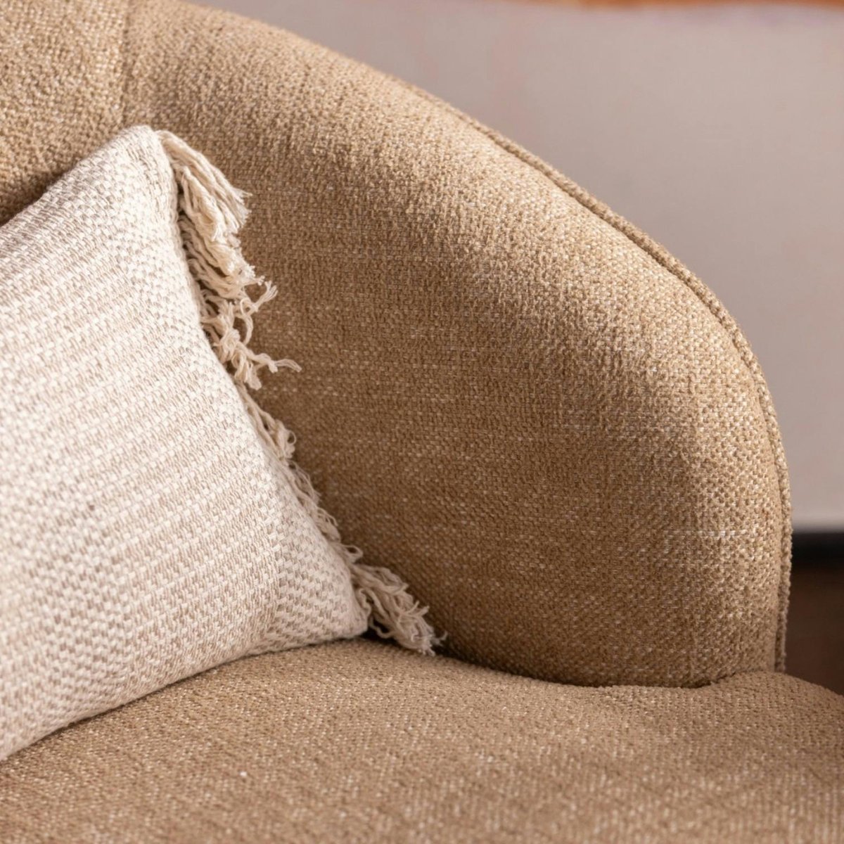 Fauteuil pivotant beige BRADFORD taupe, PIER IMPORT