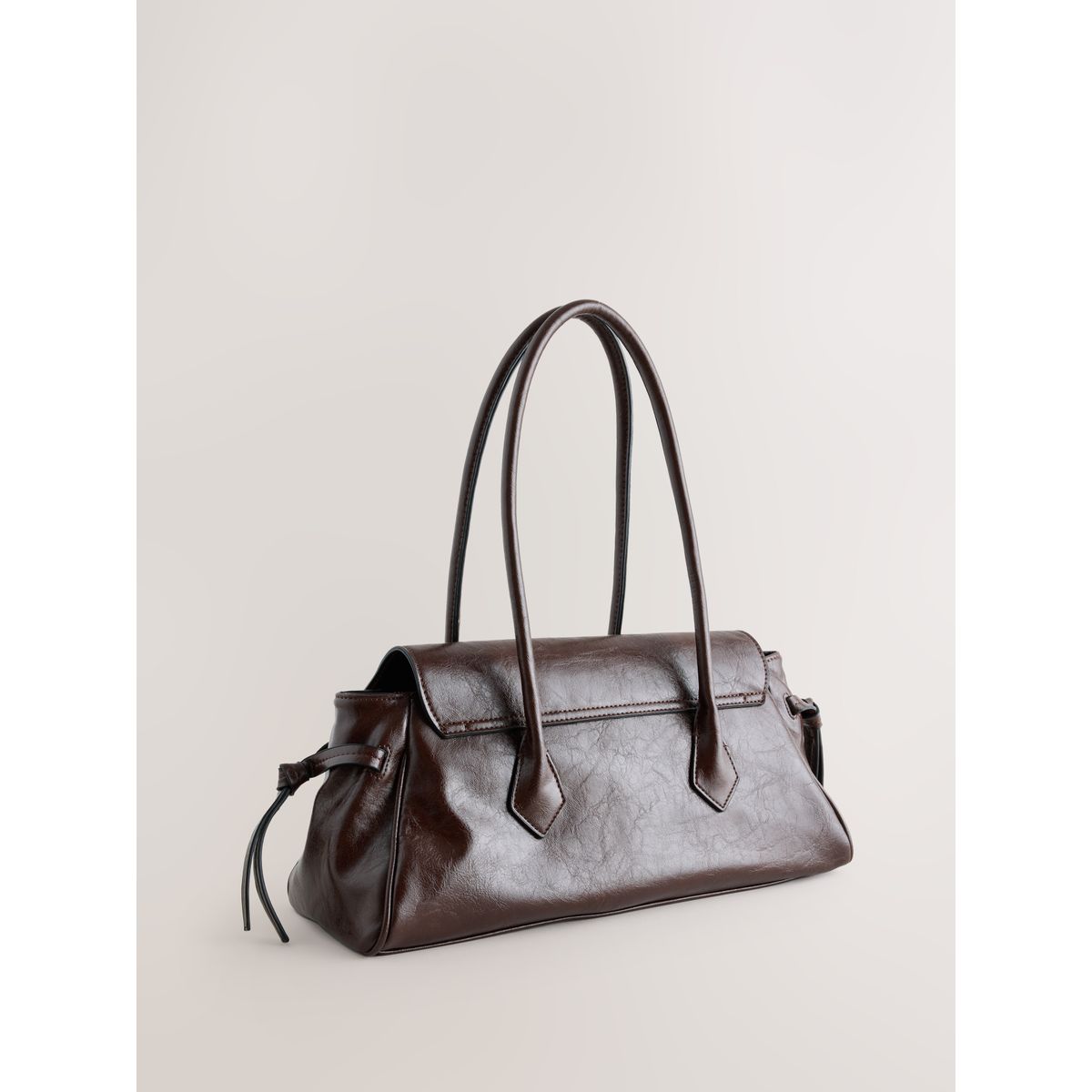 Sac bandoulière allongé marron chocolat, NEXT