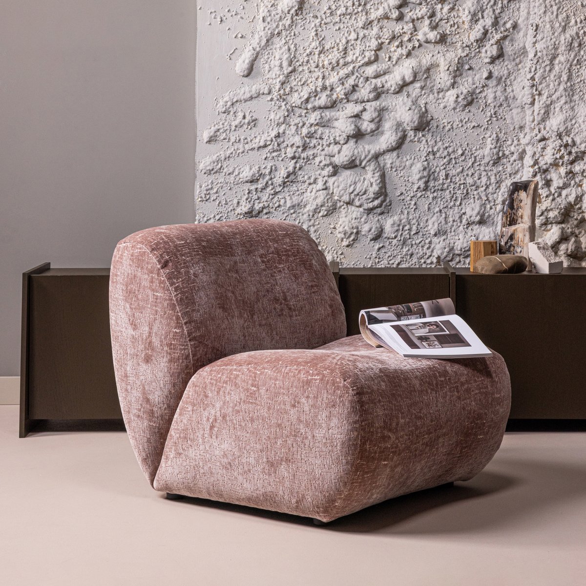 Fauteuil en velours NOMU rose, WOOOD