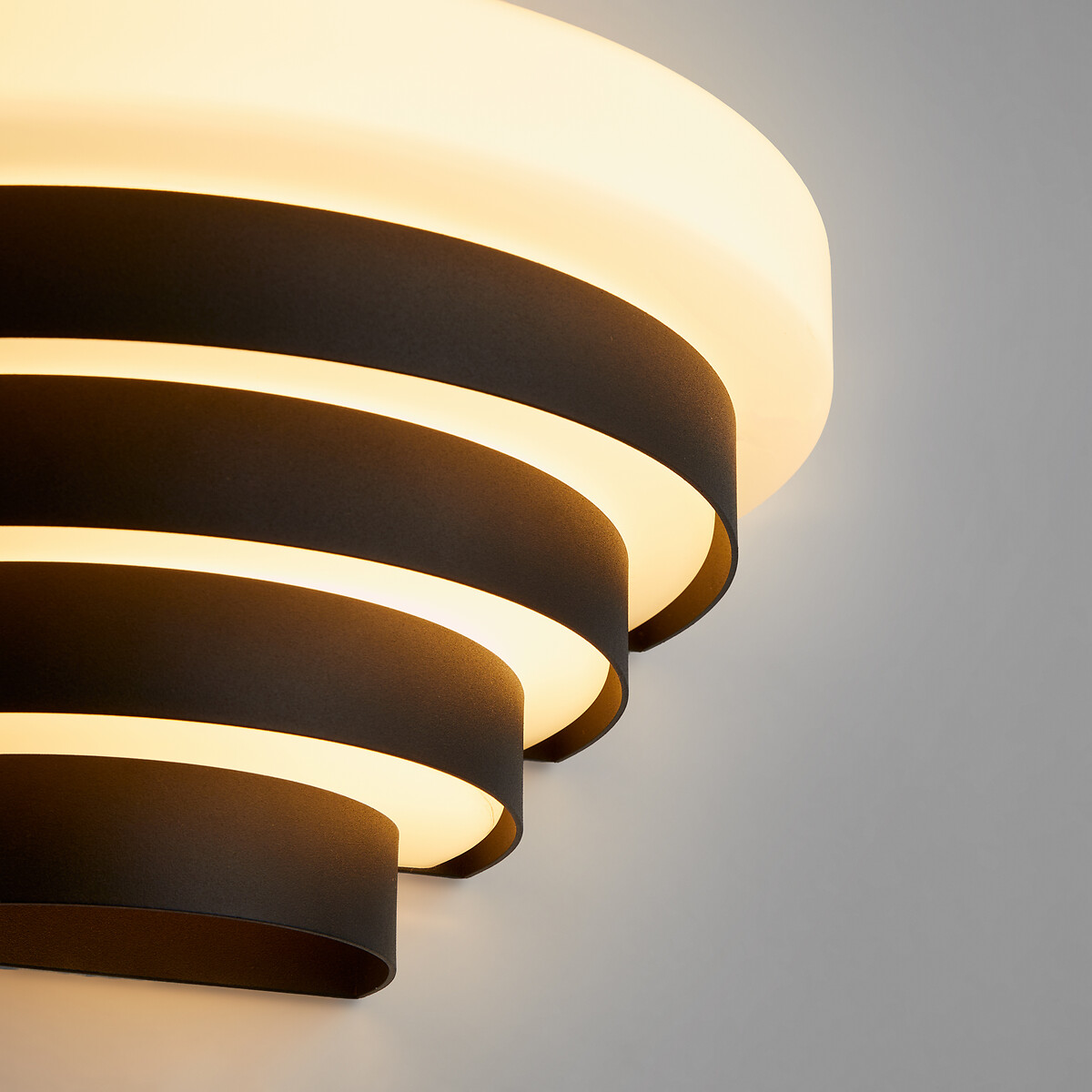 Sters Iron and Opaline Wall Light black, LA REDOUTE INTERIEURS
