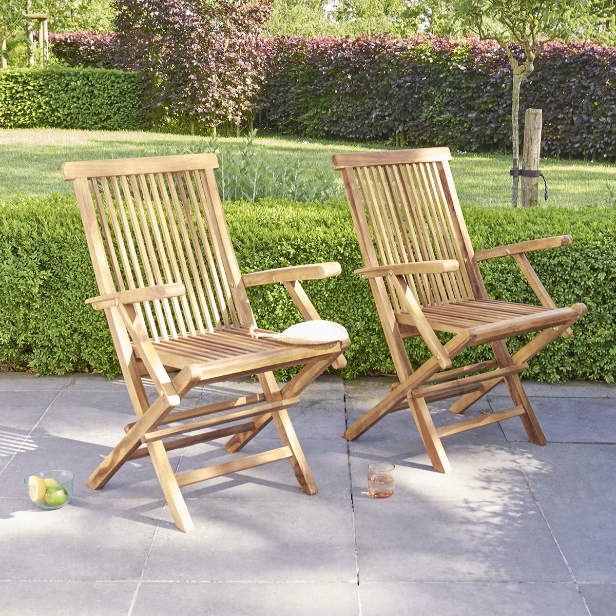 Lot de 2 fauteuils de jardin en teck massif pliants BALI marron, BERAH GETAH