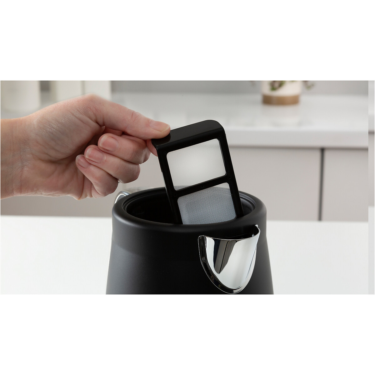 Illumination 1.7L Jug Kettle black, MORPHY RICHARDS