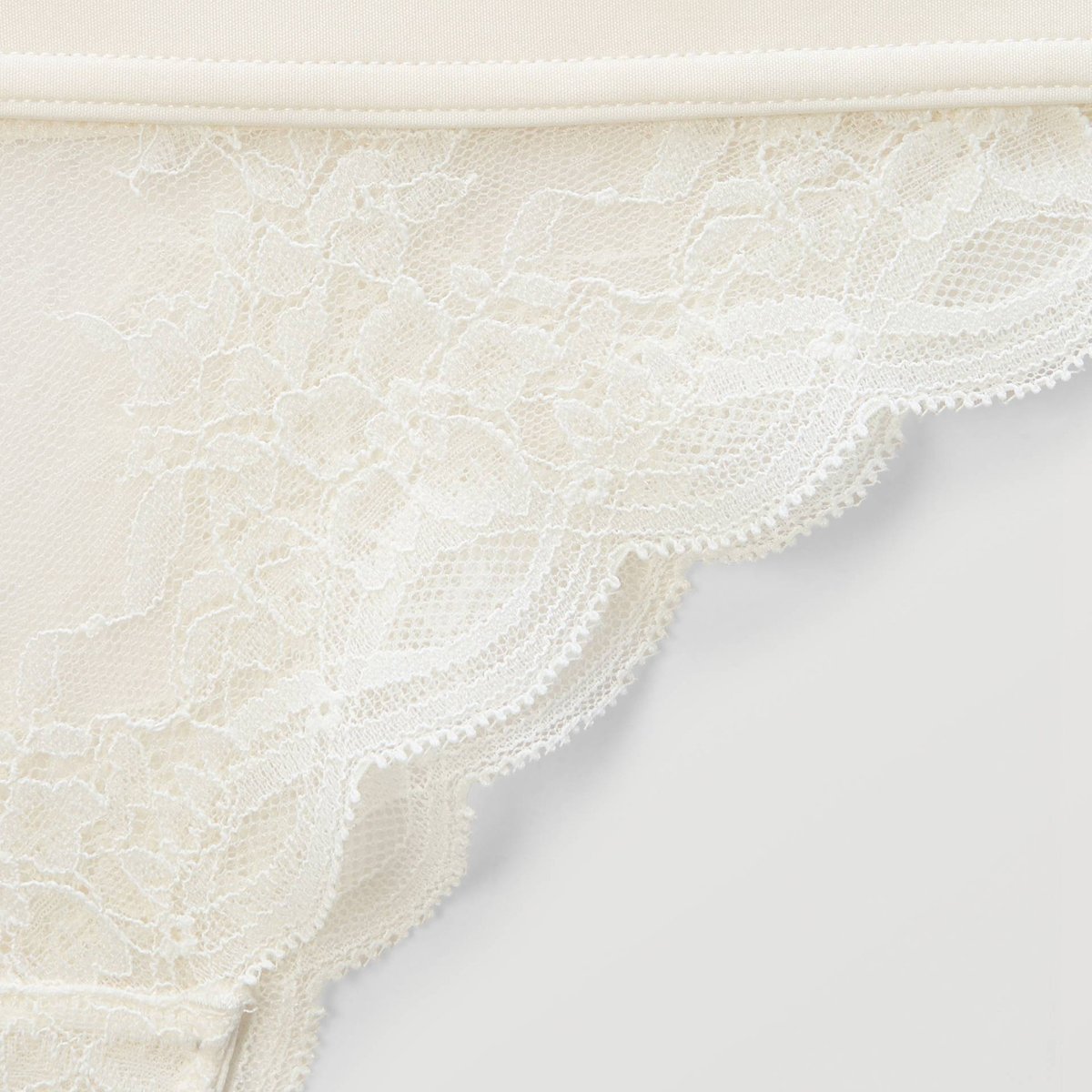 Tanga ANGELE en dentelle ecru, MONOPRIX