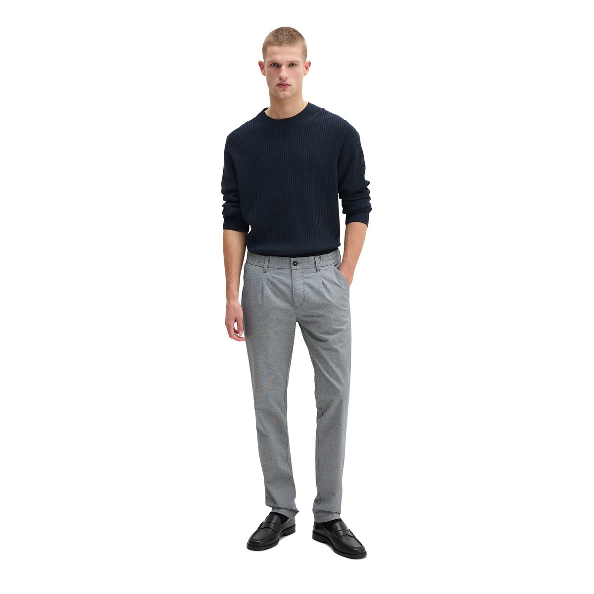 Chino modèle Stig Jogger pleats shaped avec détails de plis bleu clair, MARC O'POLO