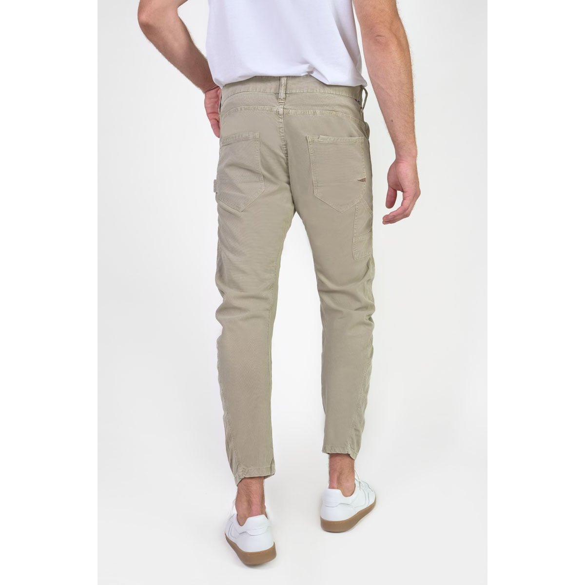 Pantalon carotte ALBE laurel oak, LE TEMPS DES CERISES