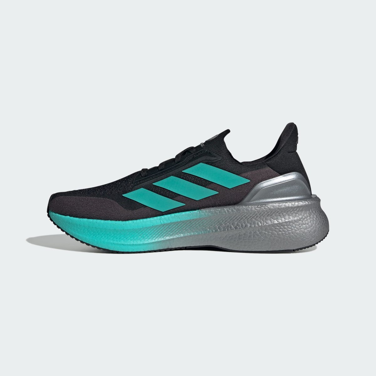Chaussure Ultraboost 5X Mercedes - Amg Petronas Formula One Team Chaussure Ultraboost 5X Mercedes - Amg Petronas Formula One Team core black / semi mint rush / iron metallic, adidas Performance