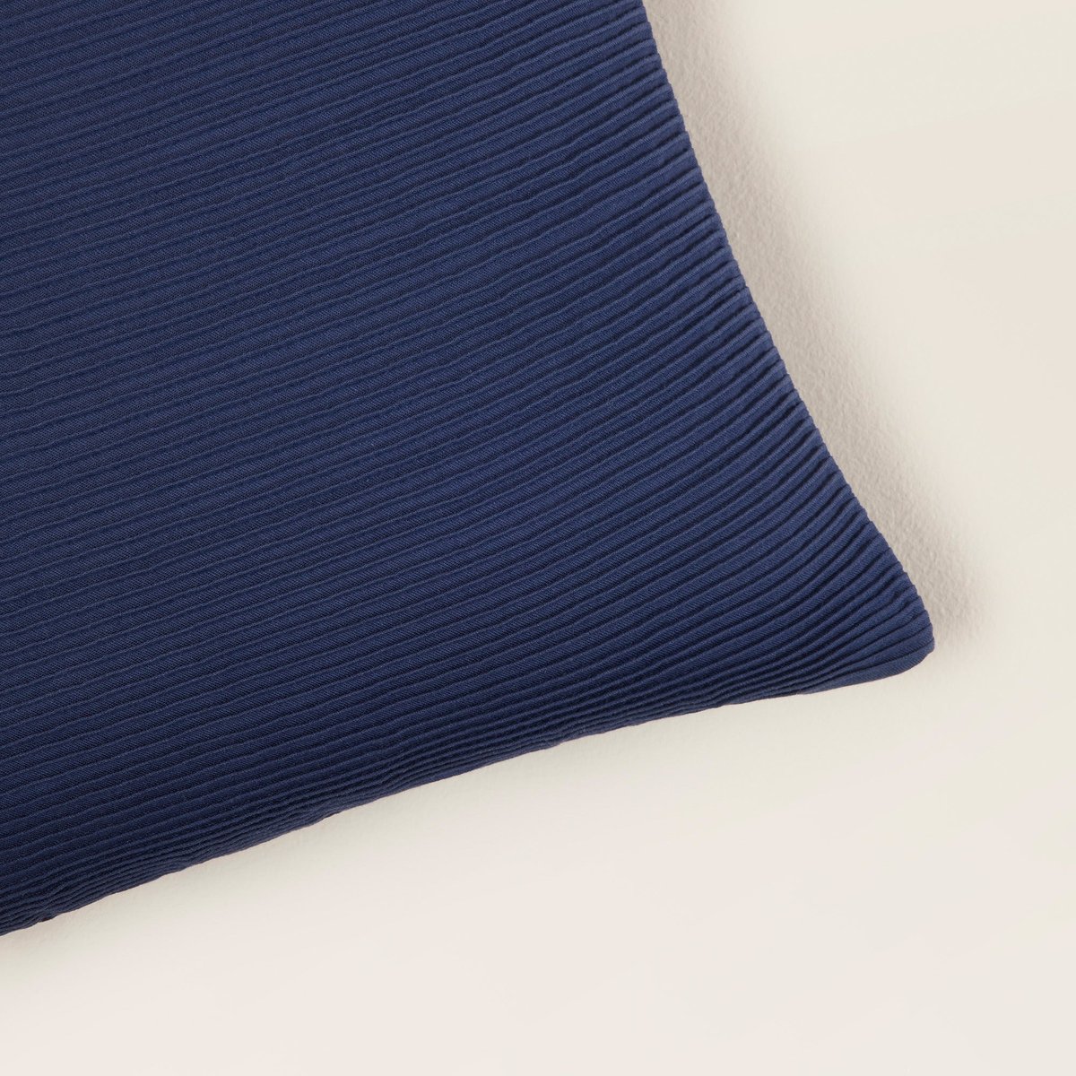 Housse De Coussin en Coton à l'effet plissé ONDINE indigo, MADURA