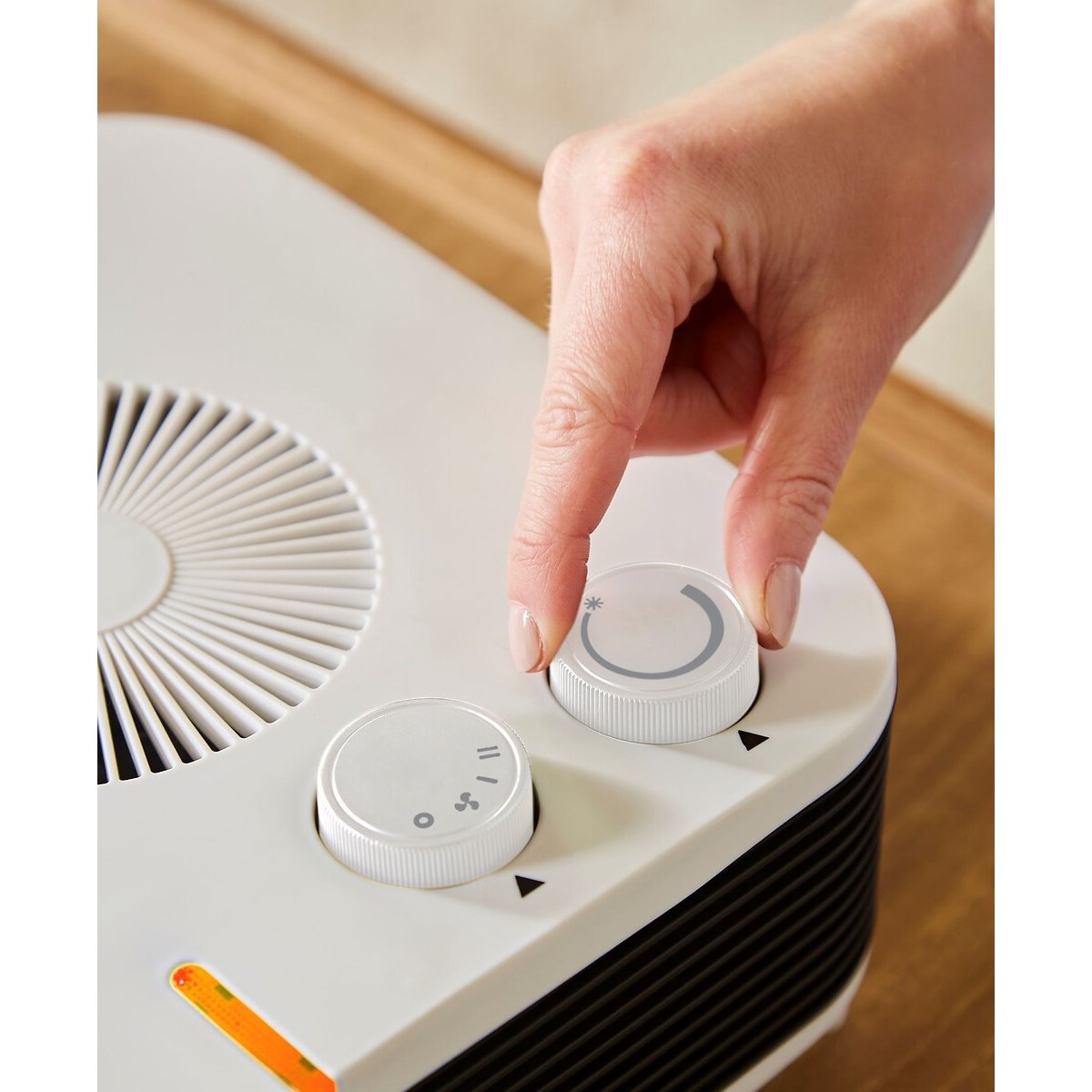 2KW Flat Fan Heater white, MORPHY RICHARDS