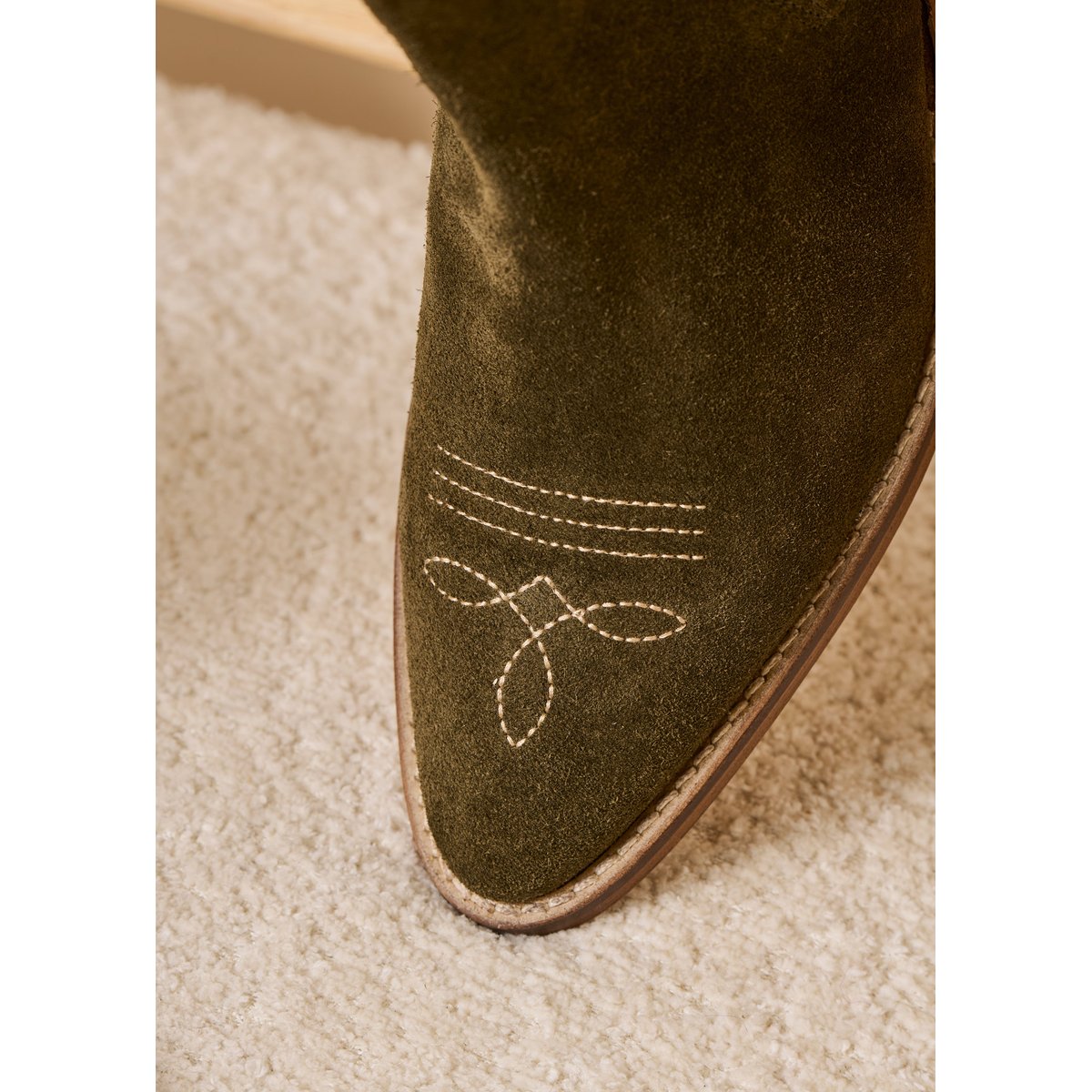 Bottines en cuir kaki, LA FEE MARABOUTEE
