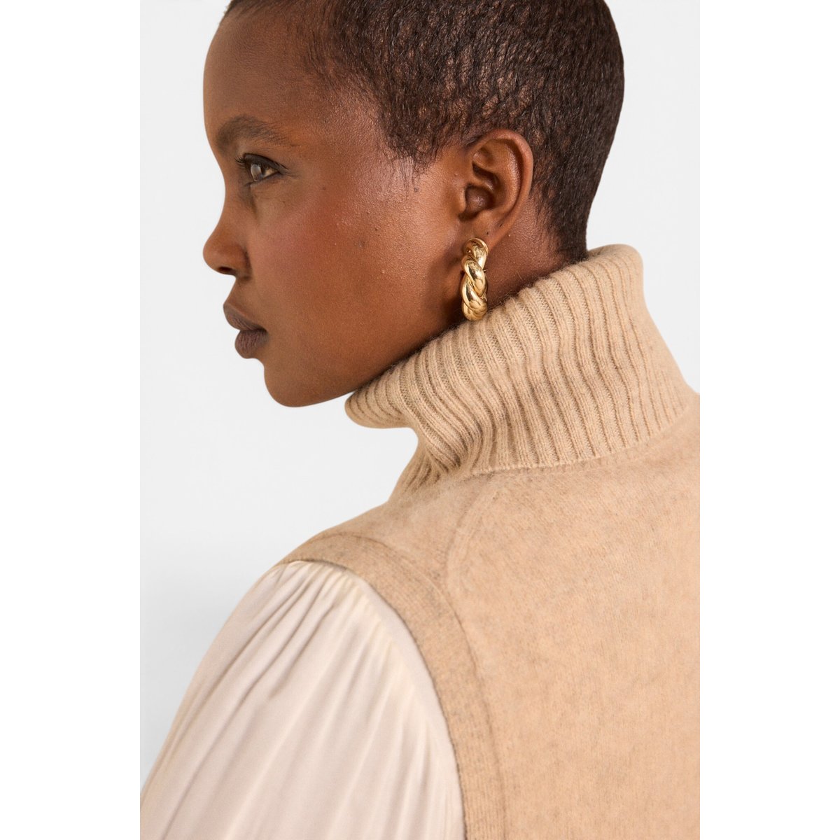 Cape sans manches en laine taupe clair REINE taupe clair, Maison 123