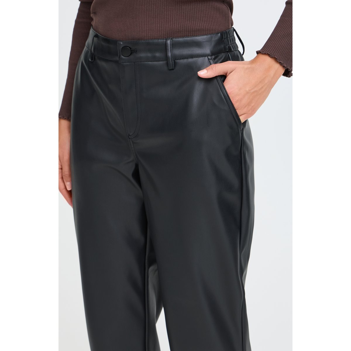 Pantalon imitation cuir, longueur cheville, coupe droite noir, B.YOUNG