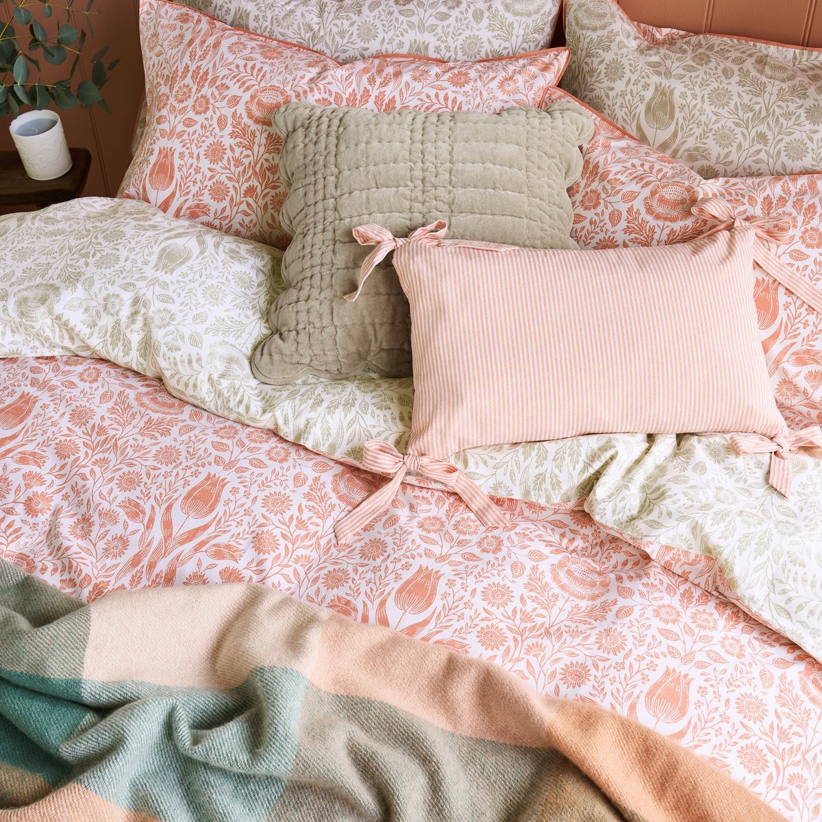 Parure de lit liberty Ashstead Damask pour grand lit double rose, beige, LAURA ASHLEY