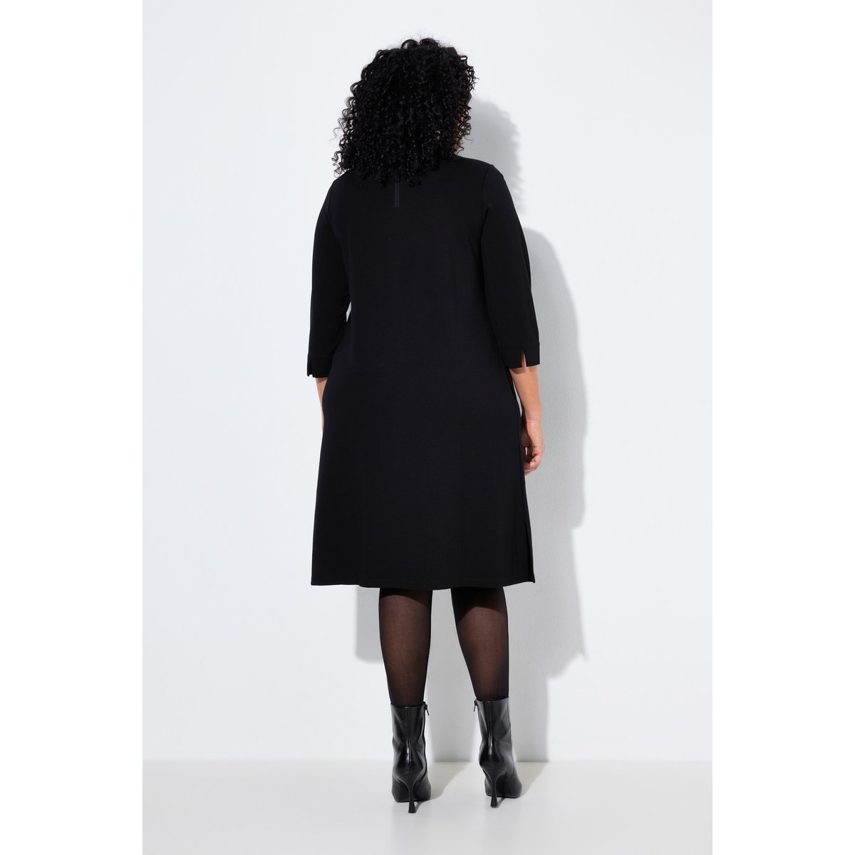 Robe point de Rome, col montant noir, ULLA POPKEN
