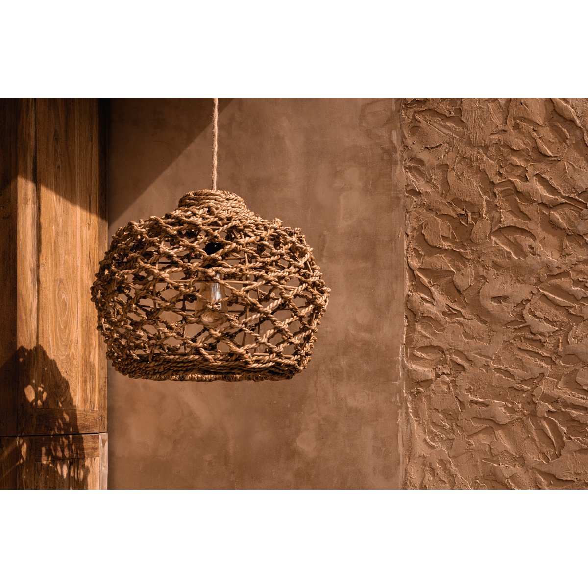 Suspension en feuille de bananier BANARA beige, BAZAR BIZAR