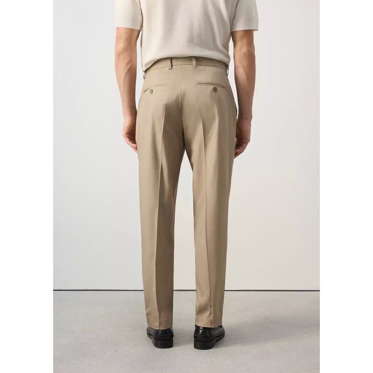 Pantalon regular fit en mélange de lyocell et coton marron, MANGO MAN