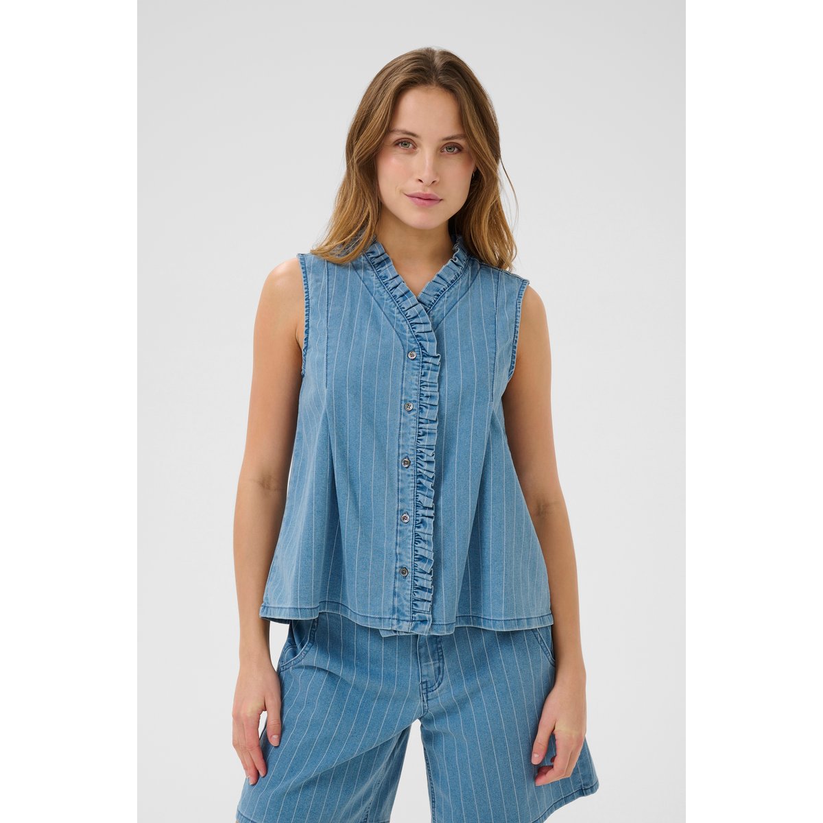 Short sleeved shirt bleu light blue denim, CULTURE