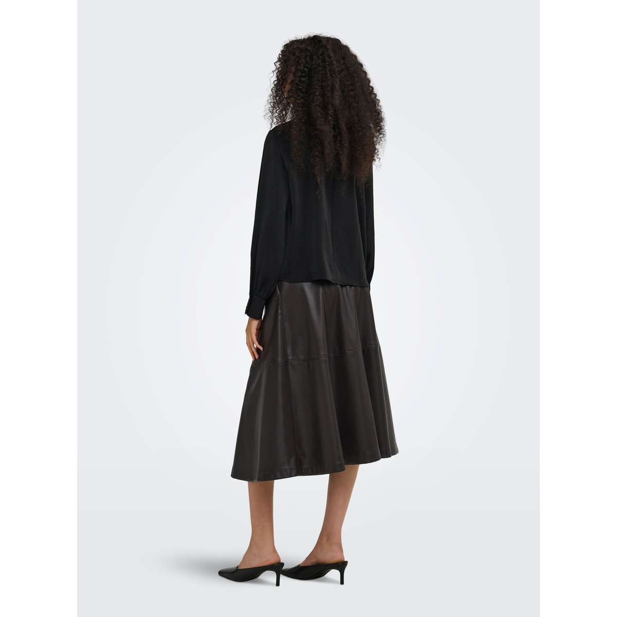 Top black 1, JDY