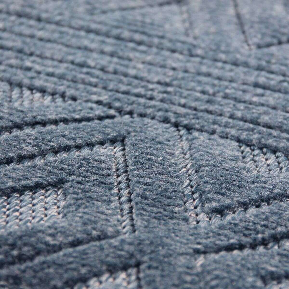 Tapis à motifs losanges  VINTAGE RELIEF bleu, THE DECO FACTORY