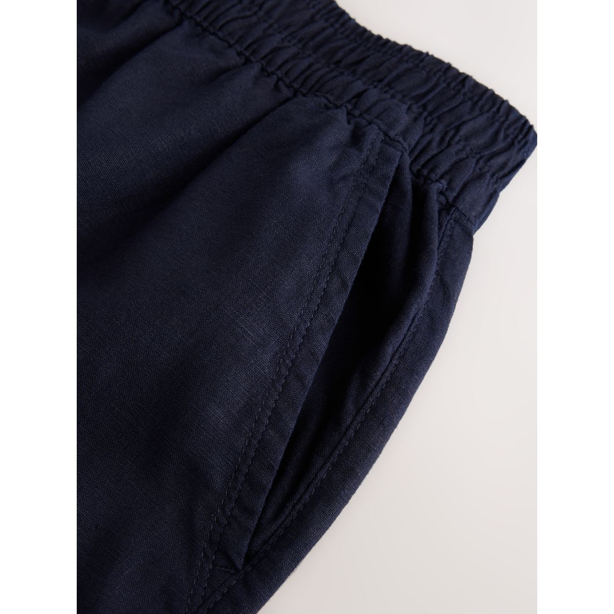 Short d’été en lin majoritaire bleu marine, NEXT