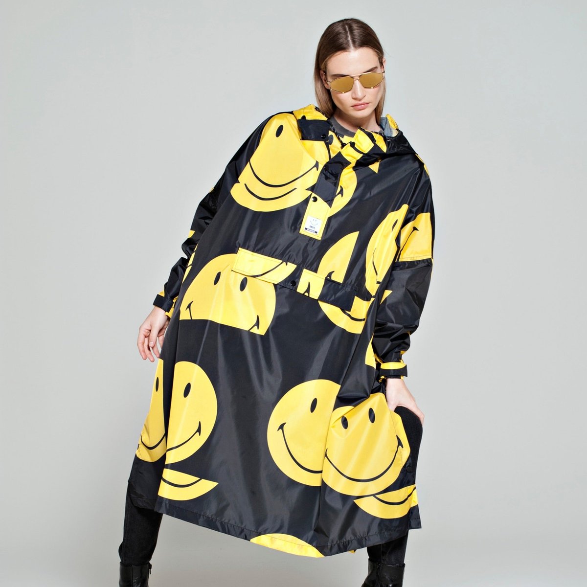 Poncho de pluie imperméable ALL SMILES X SMILEY jaune smiley, RAINKISS