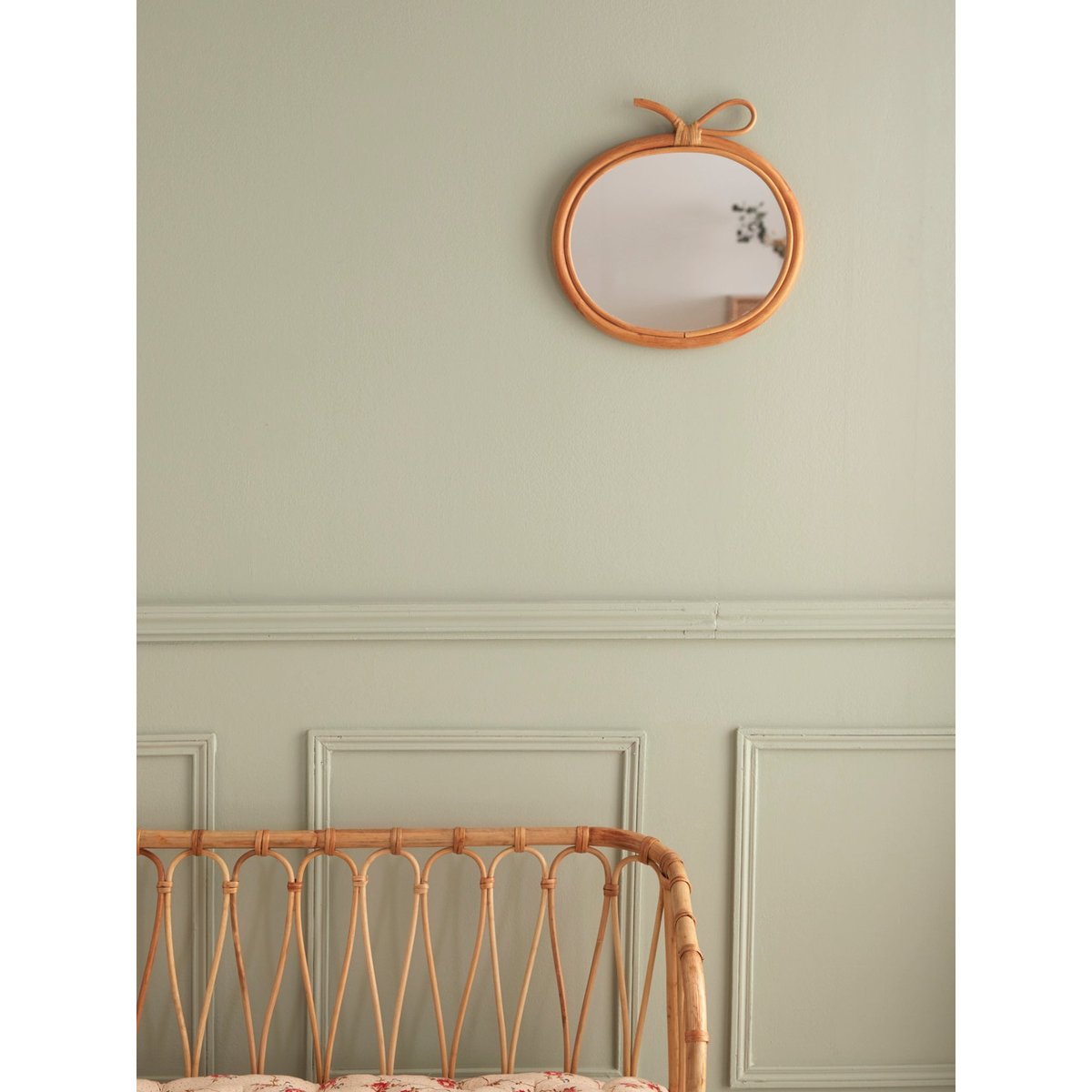 Miroir pomme en rotin beige clair uni, CYRILLUS
