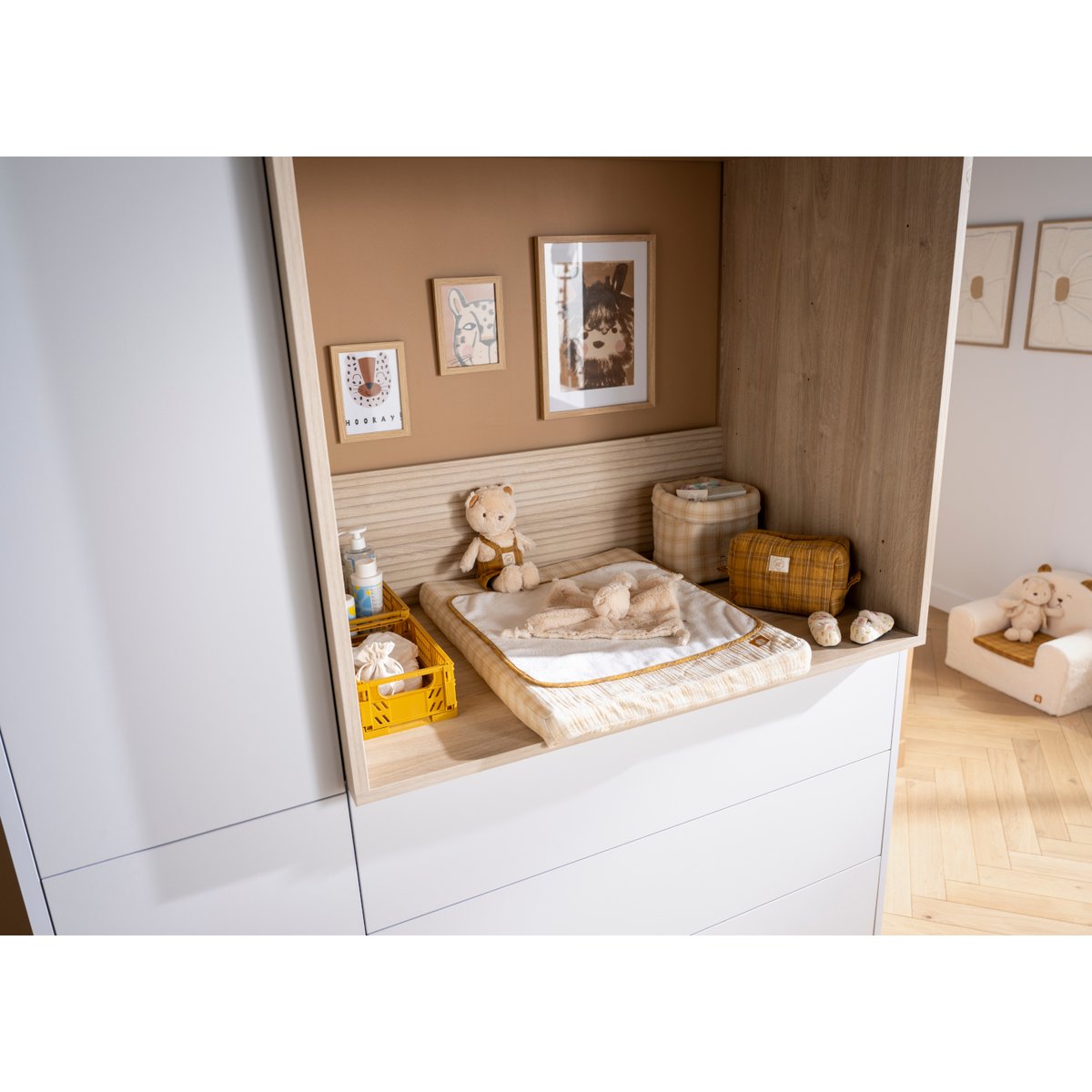 Combiné commode à langer 3 tiroirs, 1 colonne et niche décor chêne sépia blanc, SAUTHON