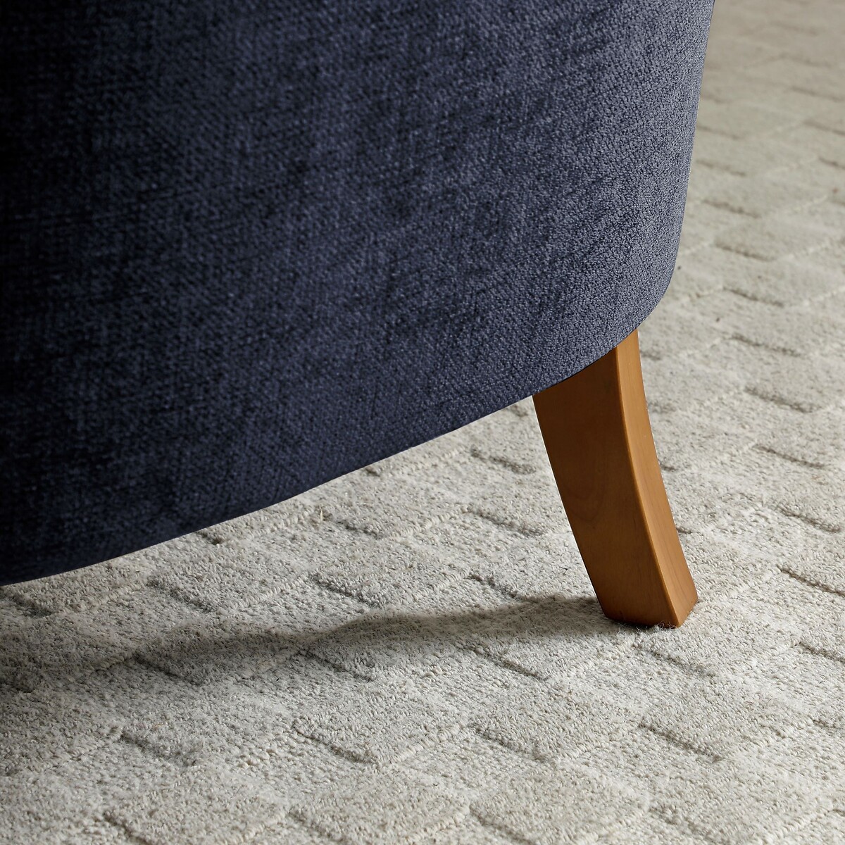 Rossa Chenille Wingback Armchair navy, ÉDITÉ