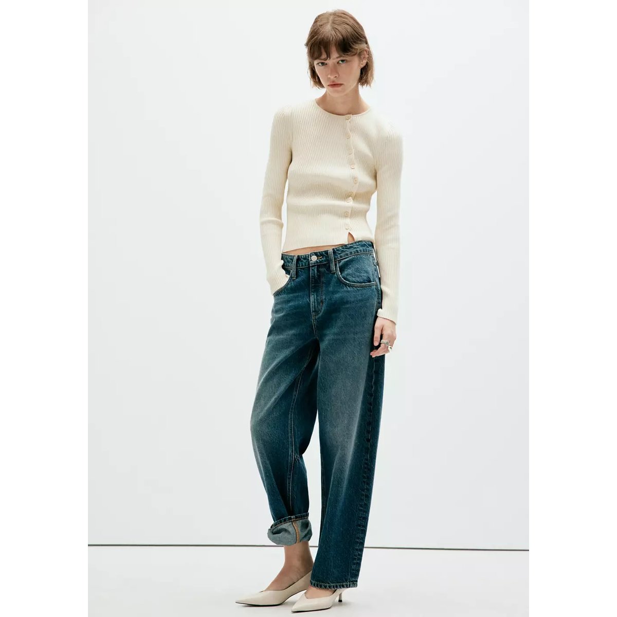 Cardigan asymétrique côtelé écru, MANGO
