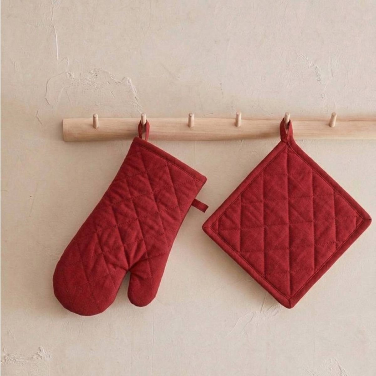 Set gant + manique 100% coton rouge, ORNAMI