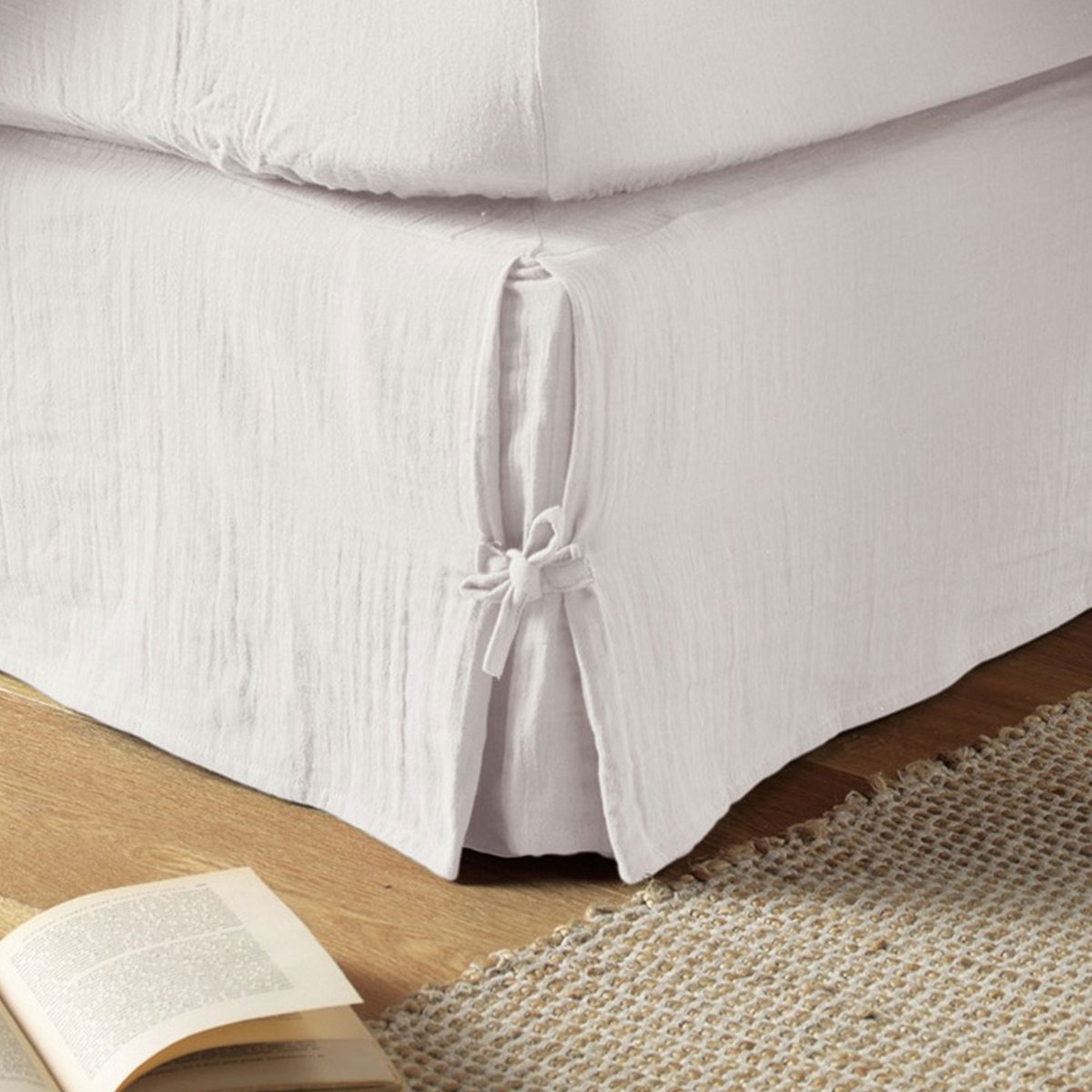 Cache sommier, en 100 % Gaze de coton, avec volant 30 cm chantilly, EDEN
