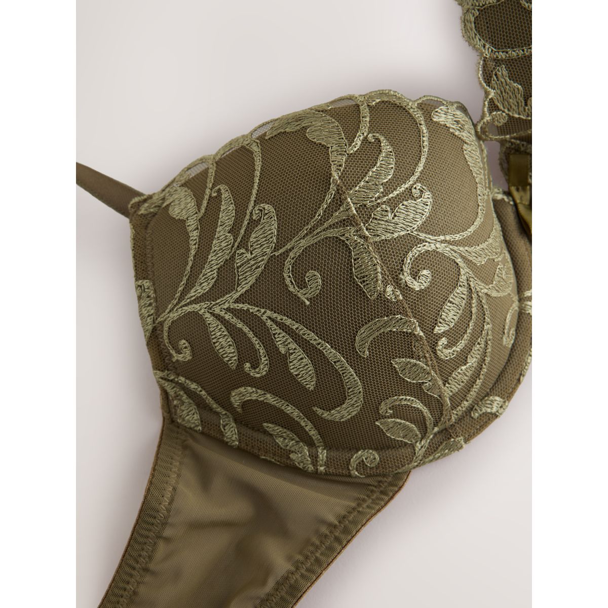 Soutien-gorge rembourré brodé, lot de 2 vert/écru, NEXT