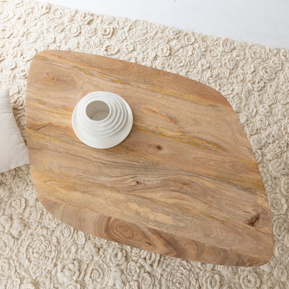 Table basse en bois de manguier AIMÉE bois clair, MADE IN MEUBLES 