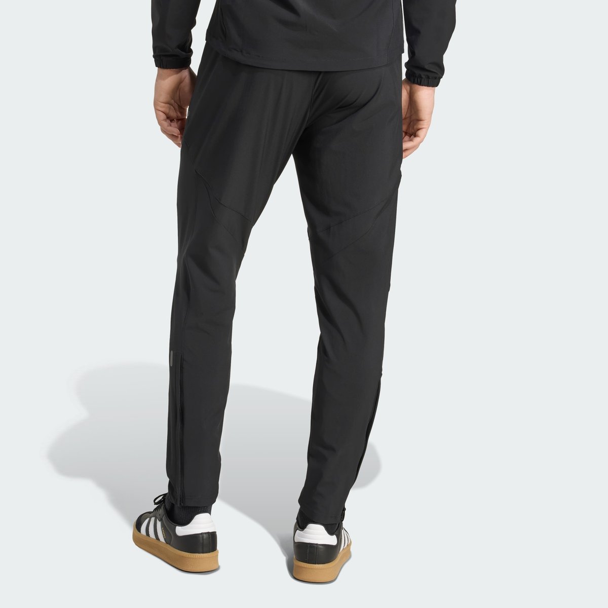 Pantalon Liverpool Fc Tiro 25 Competition Vis Tech Travel Pantalon Liverpool Fc Tiro 25 Competition Vis Tech Travel black / strawberry red, adidas Performance