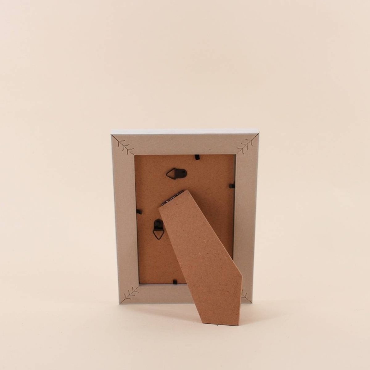 Cadre photo en relief 10x15cm marron, ORNAMI