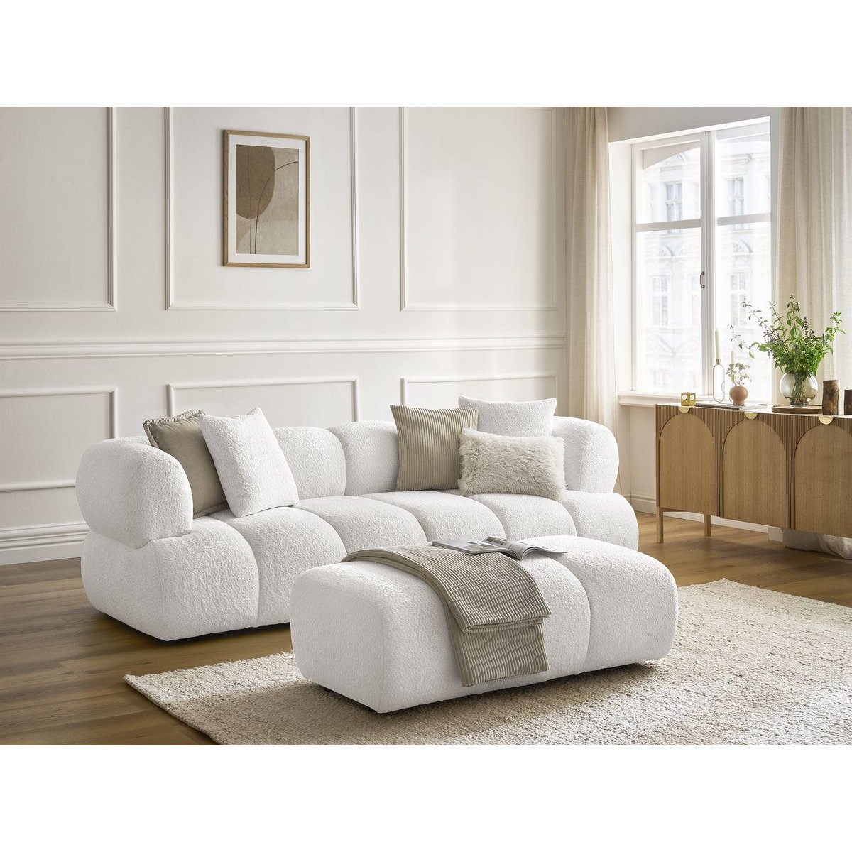 Canapé droit fixe 3 places en tissu bouclette avec pouf, PAMIRA blanc, BOBOCHIC