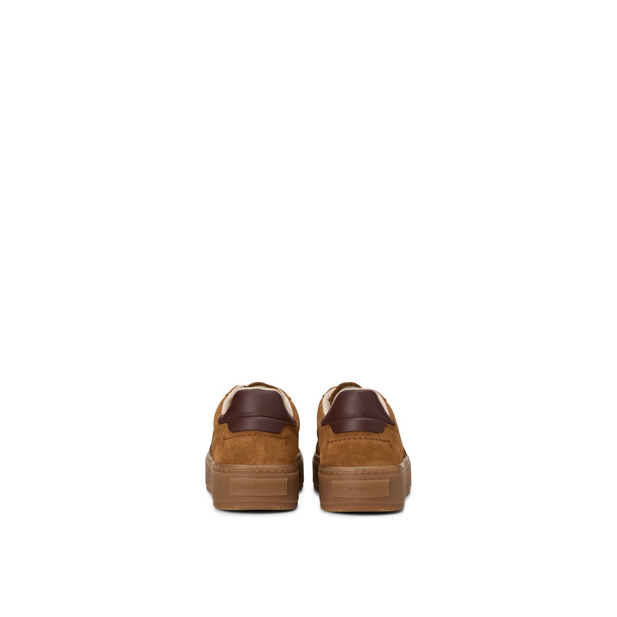 Modèle de baskets Edith en cuir velours huilé cognac, MARC O'POLO