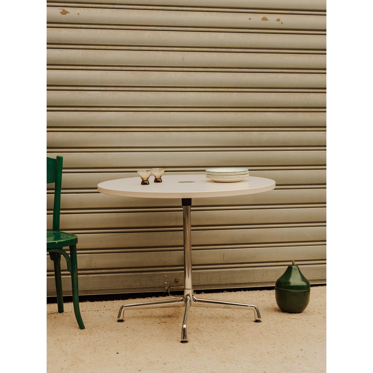 Table à manger chromée et en bois blanc Karla N°1309 - Bon état blanc, DEBONGOUT