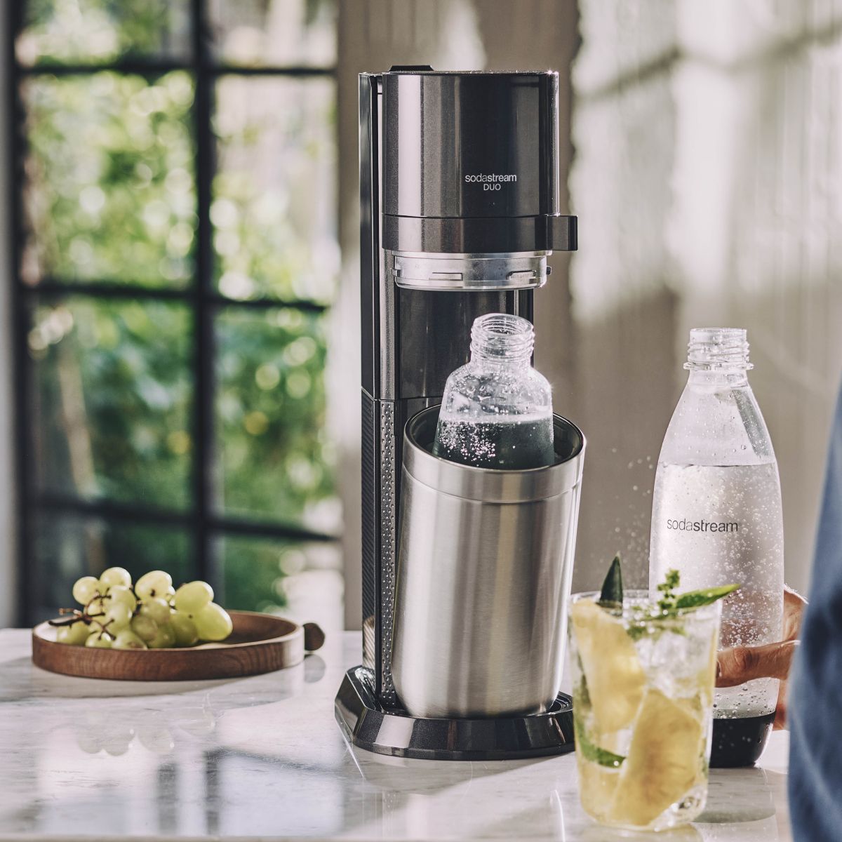 Machine à Soda Duo avec bouteilles et carafes DUON noir, SODASTREAM