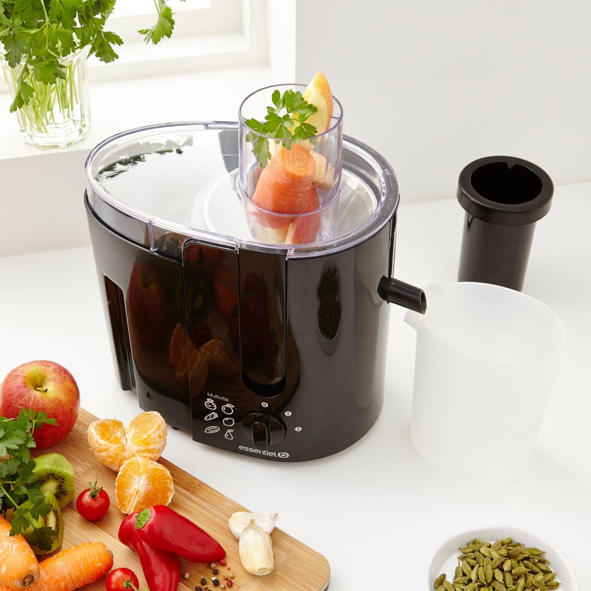 Centrifugeuse ECTF 5 Multivita noir, ESSENTIEL B