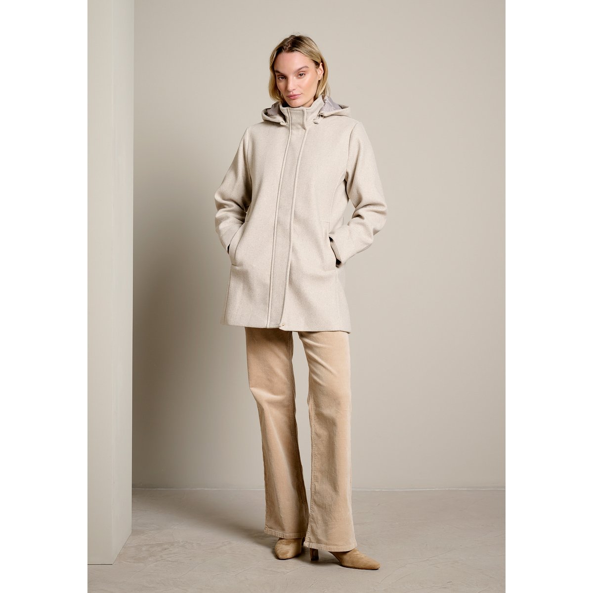 Manteau à capuche beige chine, LOLALIZA
