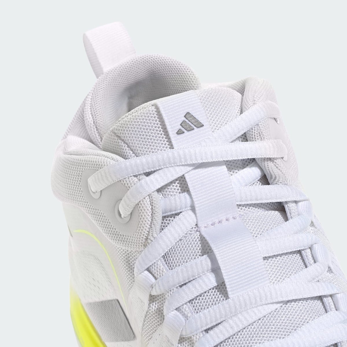 Chaussure Crazyflight 7 Chaussure Crazyflight 7 cloud white / cloud white / iron metallic, adidas Performance