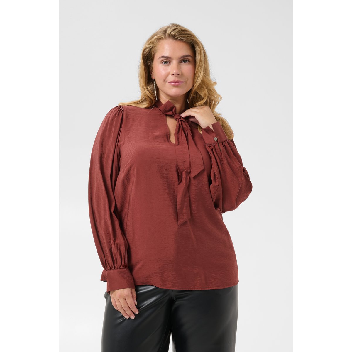 Blouse à manches longues rouge port, KAFFE CURVE