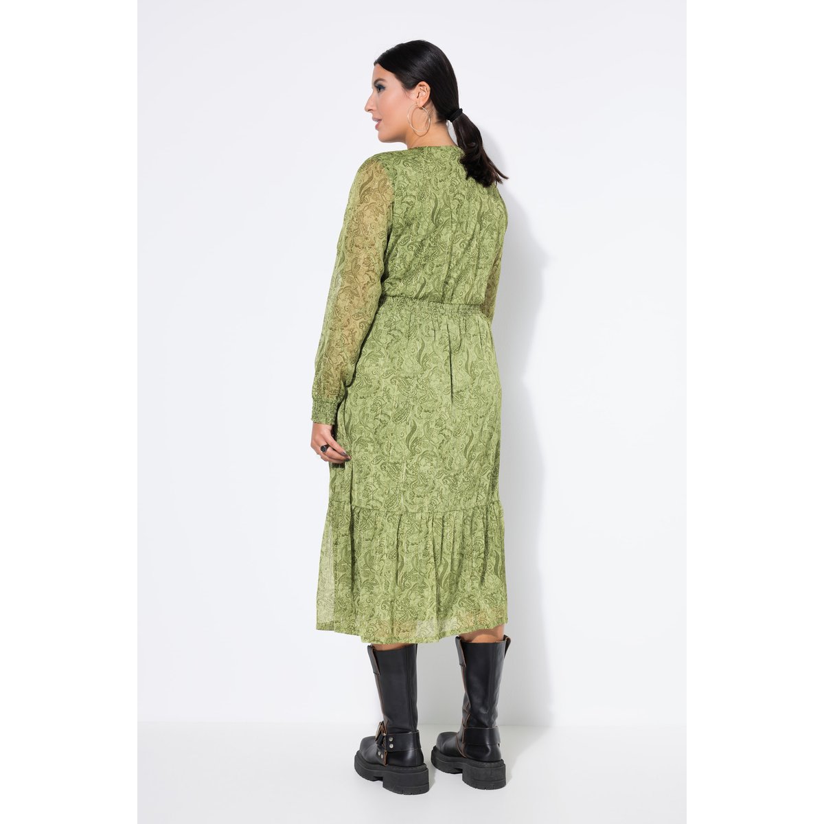 Robe midi évasée agrémentée d'un imprimé palmiers verts, STUDIO UNTOLD