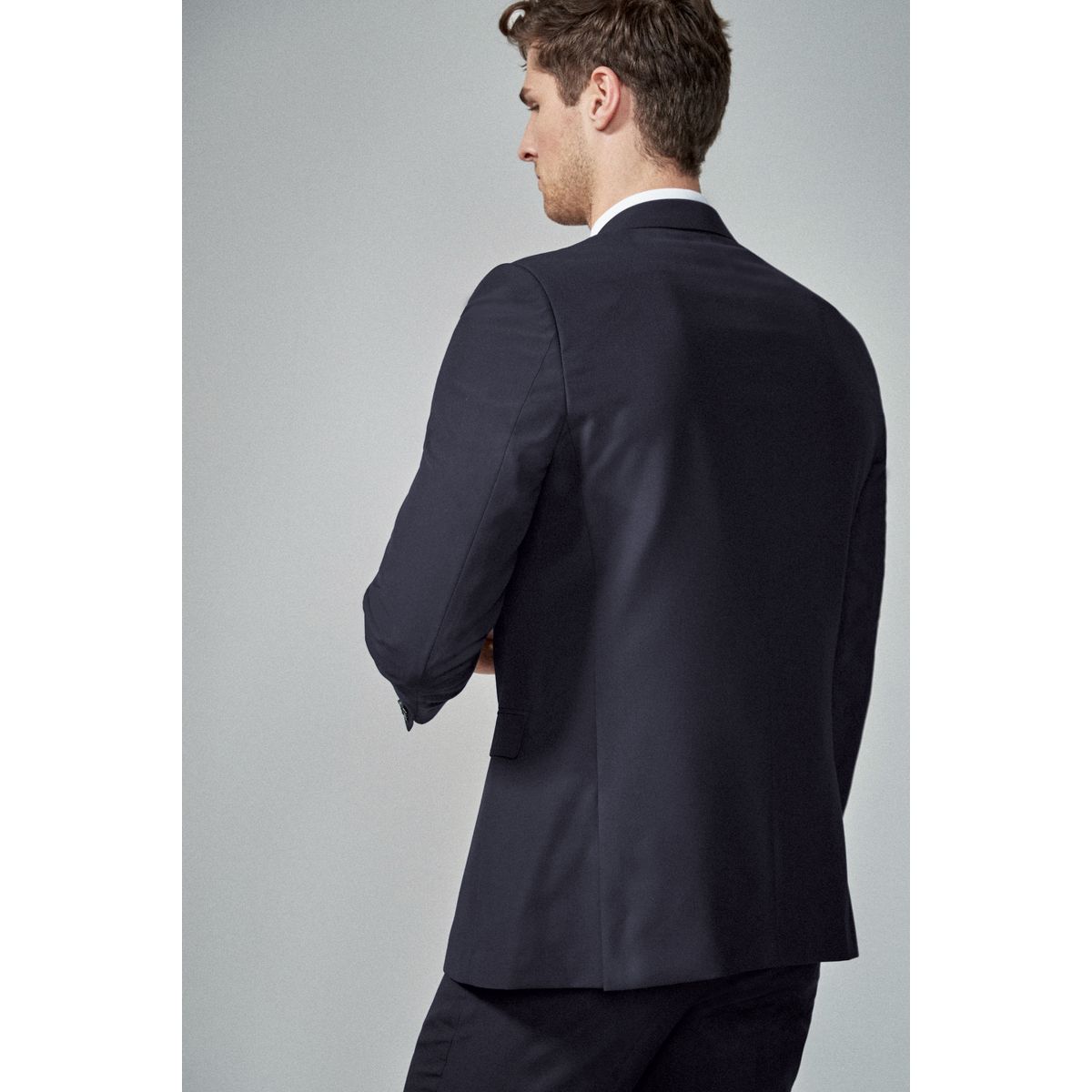 Veste de costume à deux boutons - coupe ajustée bleu marine, NEXT