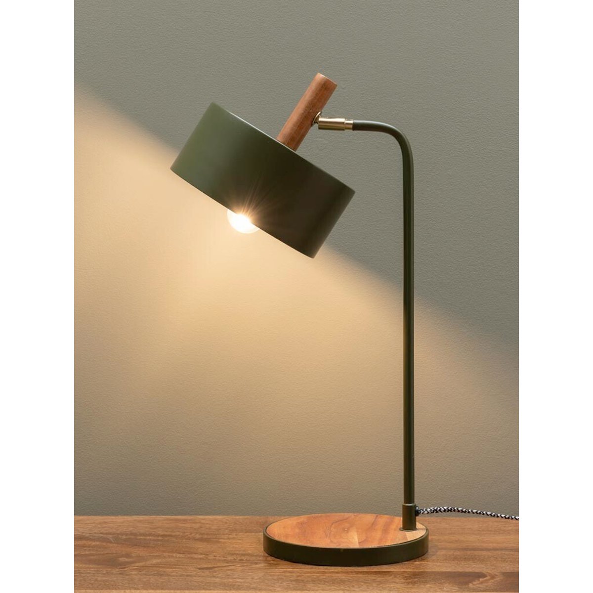 Lampe à poser en métal OLIVE v020375, CHEHOMA