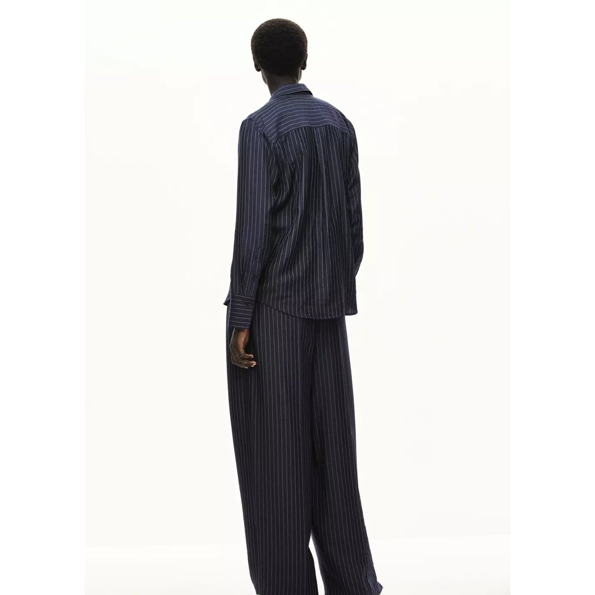 Chemise modal fines rayures bleu marine, MANGO