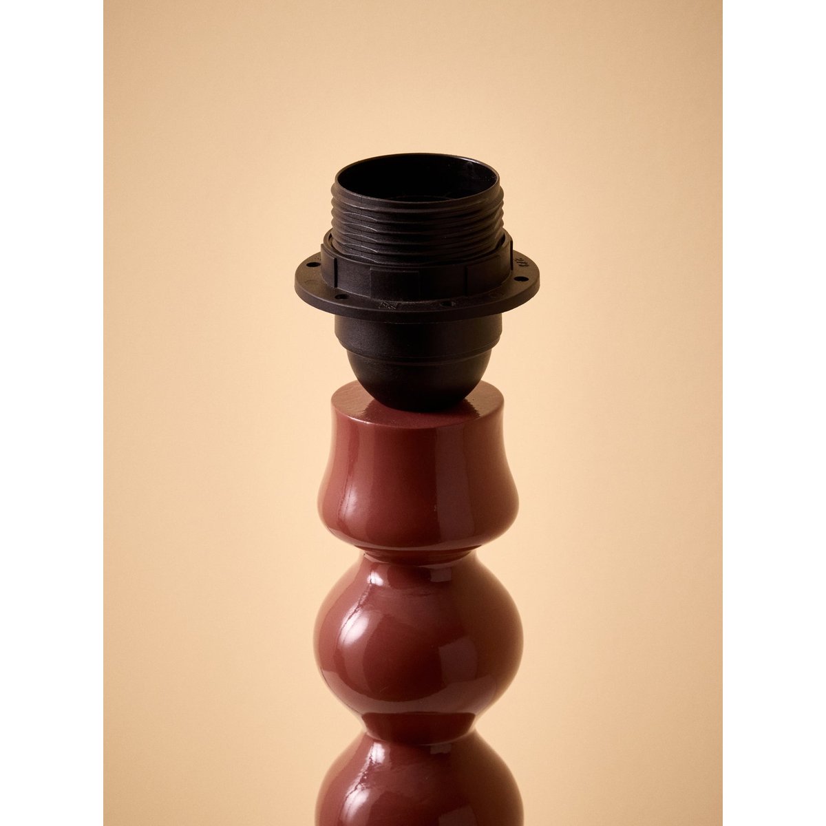 Pied de lampe en bois Bertille - Moyen Modèle bordeaux, CYRILLUS