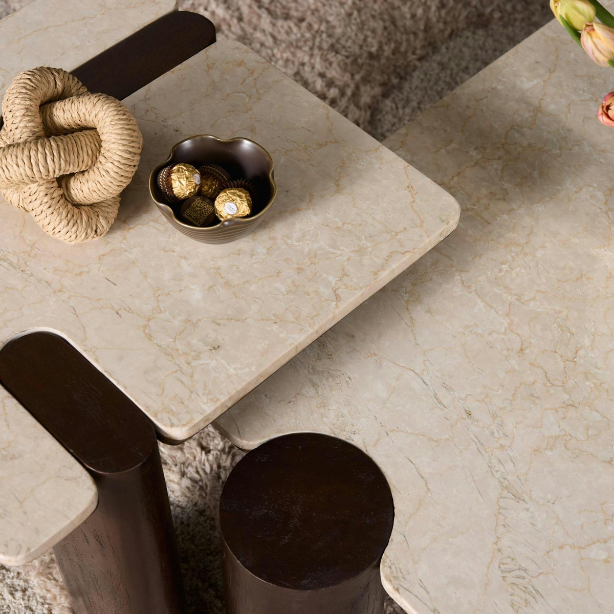 Table d'appoint marbre et bois style puzzle DUOMO beige, PIER IMPORT